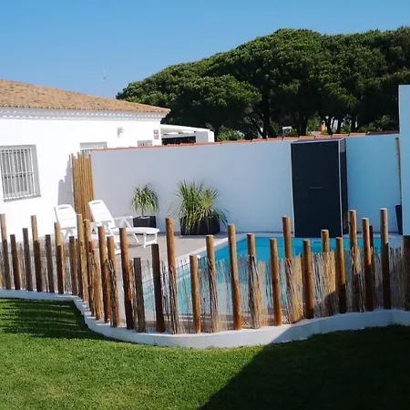 La Palapa, Chalet Con Piscina Privada Y Muy Cerca Del Mar * Chiclana de la Frontera