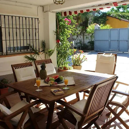 Andaluza En Zona Playa Barrosa Con Piscina Y Barbacoa Villa