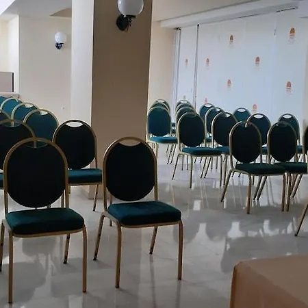 Crisol Chiclana Hotel 3*