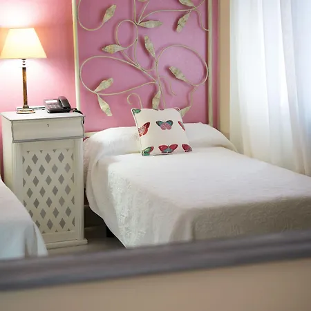 Coral Playa Hotel