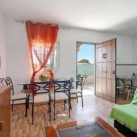 Casa Manoli Chiclana 2 *