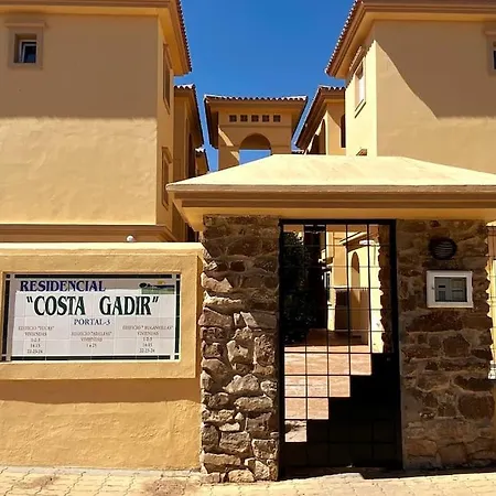 Novo Sancti Petri, La Barrosa, 2 Beds By Chiclana Dreams *