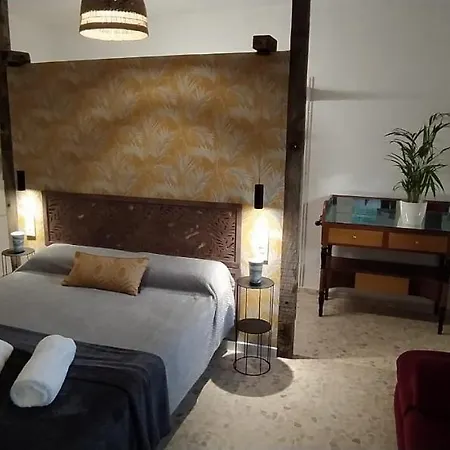 Casa, Piscina, Jacuzzi, Garaje, Barbacoa. *