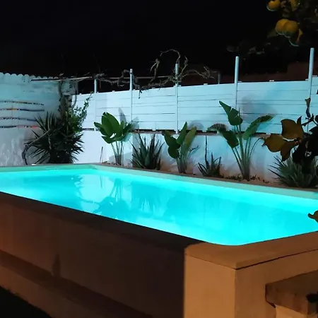Casa, Piscina, Jacuzzi, Garaje, Barbacoa. Сasa de vacaciones Chiclana de la Frontera