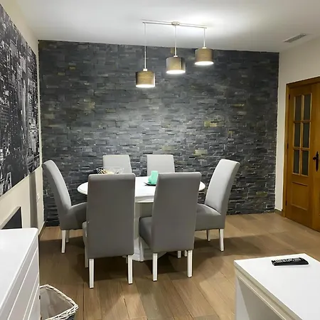 Chalet Piscina Privada Chiclana Solo Familias & Parejas Сasa de vacaciones