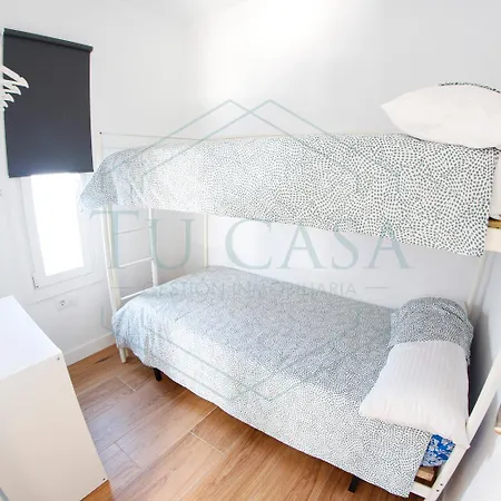 La Rana, En Urbanizacion Con Piscina Comunitaria Chalet