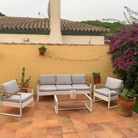 Villa La Bilbaina Con Piscina, Jardin Y Parking Exclusivo *