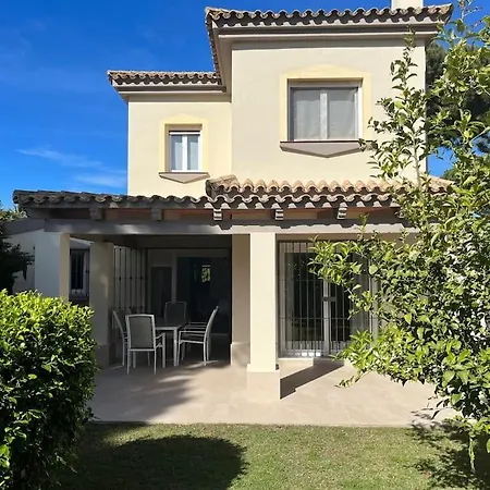 Villa Beautiful In Location *