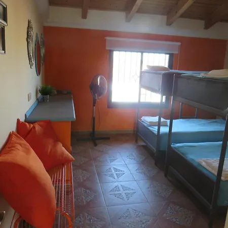 Konukevi Higos Chumbos, Compartido