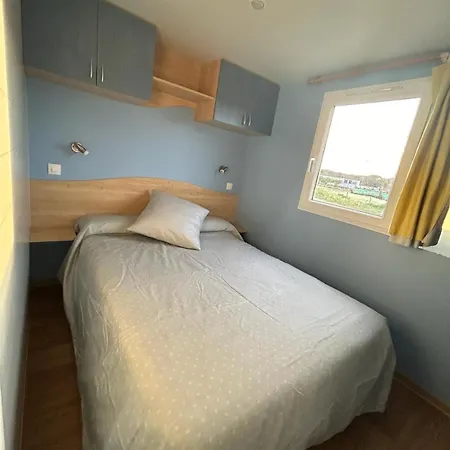 Levante Beach Mobilhome Cerca De La Playa Barrosa, Sostenible Y Autosuficiente Ferienhaus