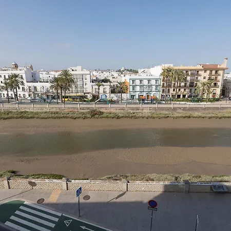 Verano En Chiclana Apartment *