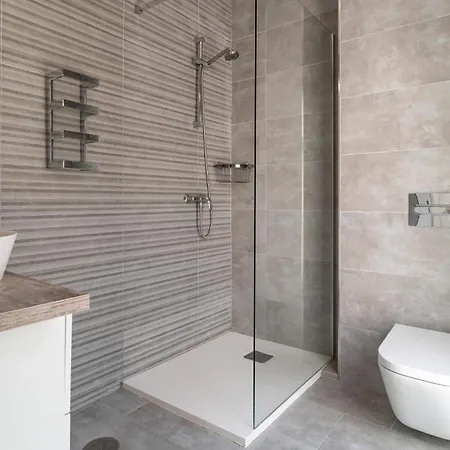 Holiday home Stunning In Chiclana De La Fronter