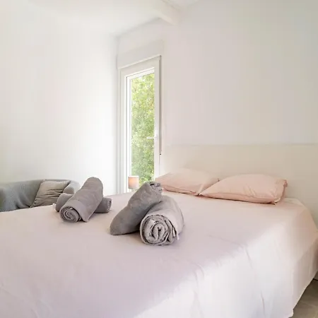 Stunning In Chiclana De La Fronter Holiday home Chiclana de la Frontera