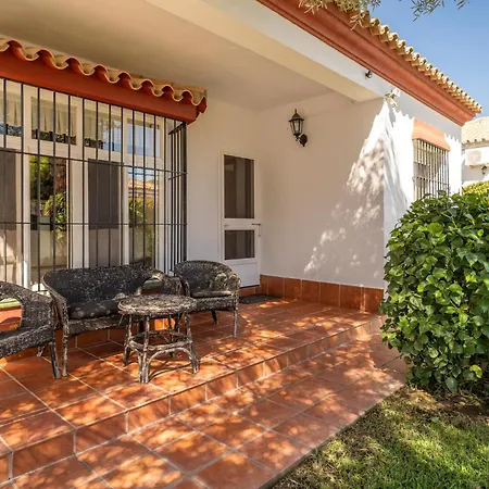 Lovely In Chiclana De La Fronter With Wifi *