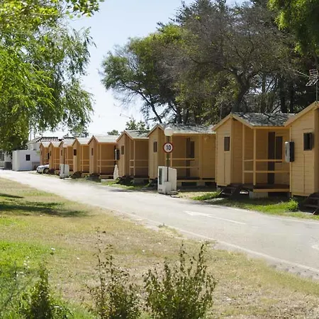Bungalows-camping La Rana Verde Parque de Campismo 4*