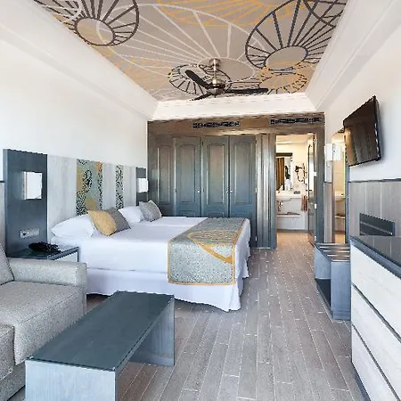 Riu Chiclana 4* 奇克拉纳－德拉弗龙特拉
