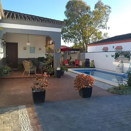 Holiday home Rojas & Mar Con Piscina Salina Chiclana de la Frontera