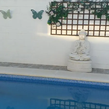 Rojas & Mar Con Piscina Salina Holiday home *
