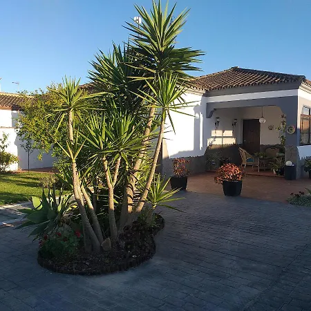 Holiday home Rojas & Mar Con Piscina Salina *