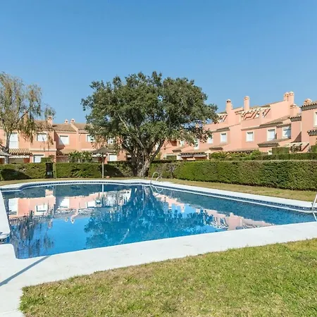 Estupendo Adosado Urbanizacion Hoyo 12 Novo Sancti Petri Holiday home Chiclana de la Frontera