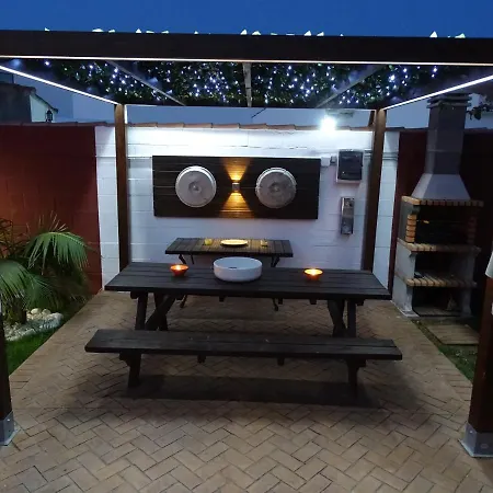 Holiday home Samadhi Home