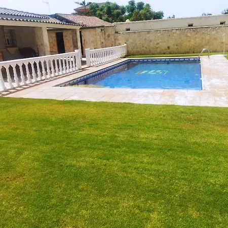 Chalet Con Encanto Y Piscina Villa Chiclana de la Frontera