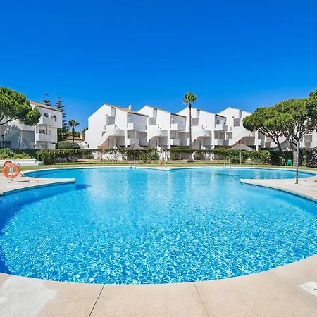 Apartment Pueblo Marinero Grupos 6pax Chiclana de la Frontera