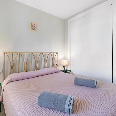 Pueblo Marinero Grupos 6pax Apartment