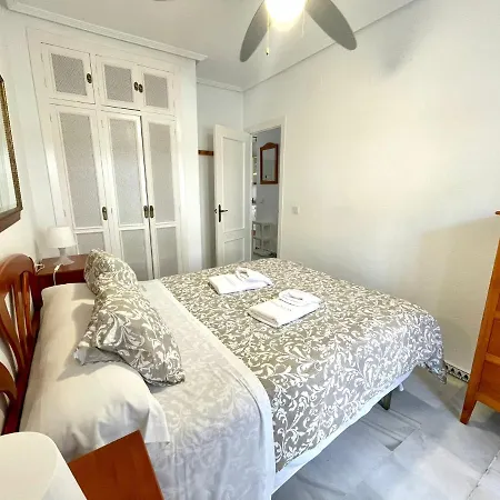 Apartamento Columela Pinar En Zona Tranquila Con Wifi *