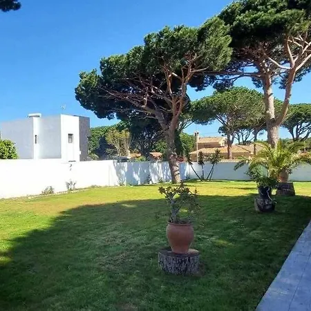 Yoli 26 Con Piscina Y Jardin Cerca De La Playa * Chiclana de la Frontera