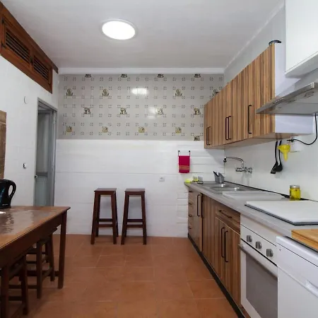 Lightbooking Chiclana Jacuzzi Y Piscina Privada Chalet