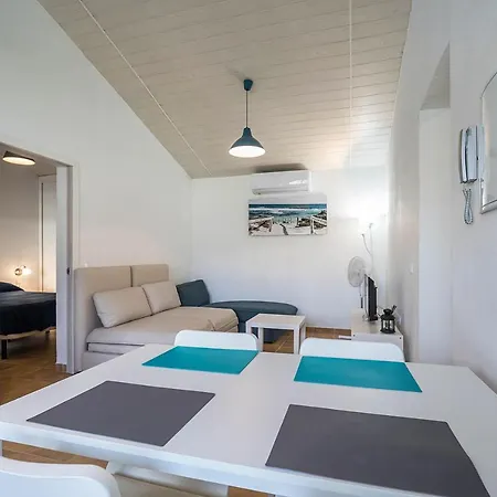 Holiday home La Casita Azul - Mayores De 25 Chiclana de la Frontera