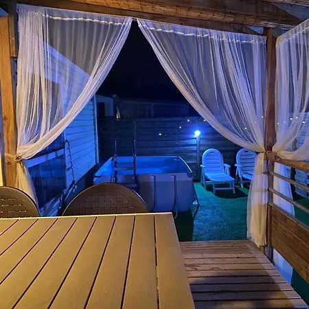 Casas Mobil Sancti Petri Holiday home