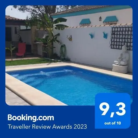Holiday home Rojas & Mar Con Piscina Salina *