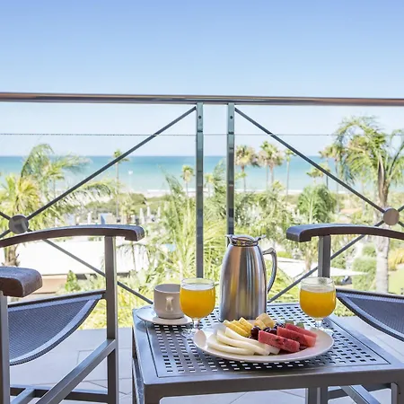 Hipotels Barrosa Palace &