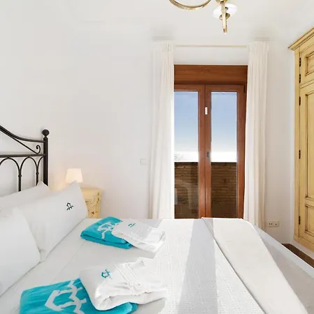 Villa Carolina House