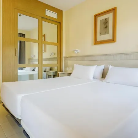 Apart Otel Ilunion Sancti Petri