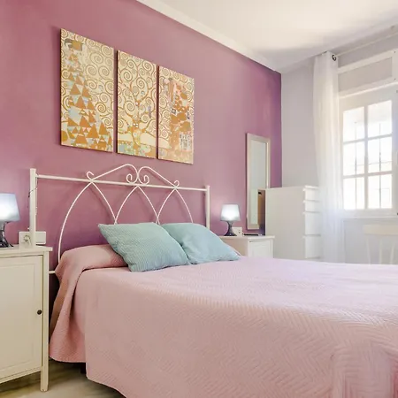 Pinar 12 Apartment
