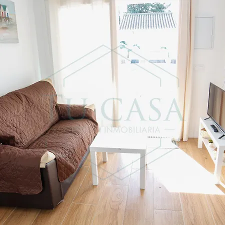La Rana, En Urbanizacion Con Piscina Comunitaria Chalet
