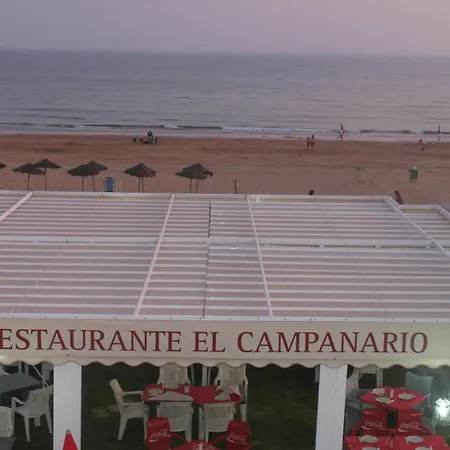 Pensión El Campanario 2*