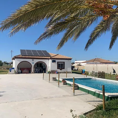 Holiday home Casa Alsajara Chiclana de la Frontera