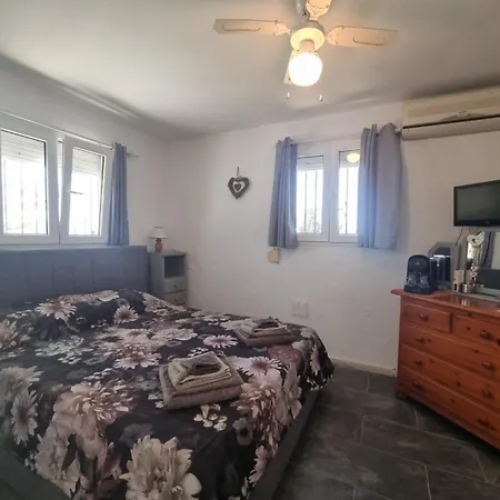 Private Ensuite With Private Balcony Apartment Chiclana de la Frontera