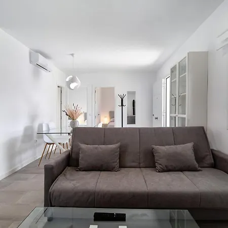 Holiday home Dafer Piscina Privada *