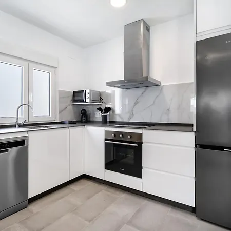Holiday home Dafer Piscina Privada
