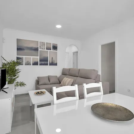 El Ancla Apartment *