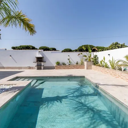 Holiday home Adosados Del Tio Pepe Chiclana de la Frontera
