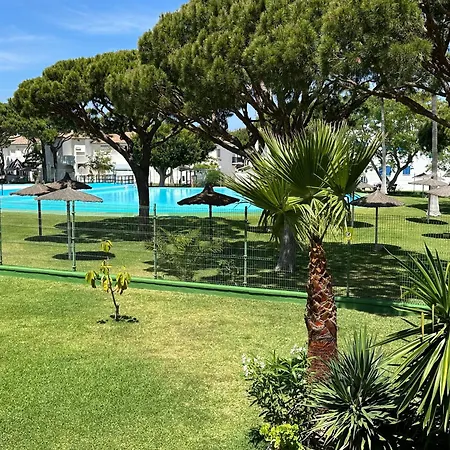 La Almadraba Segunda Pista Apartment *