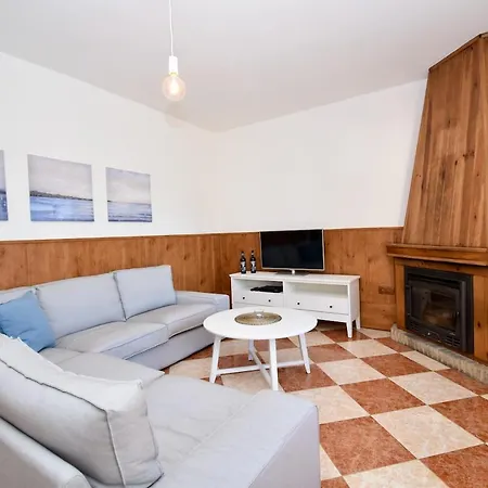 Villa Del Sol 18 *