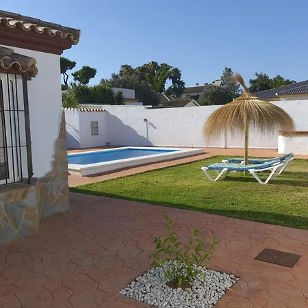 Mucho Arte Muy Cerca Del Mar Con Piscina Privada *