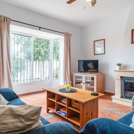 Pet Friendly In Holiday home Chiclana de la Frontera